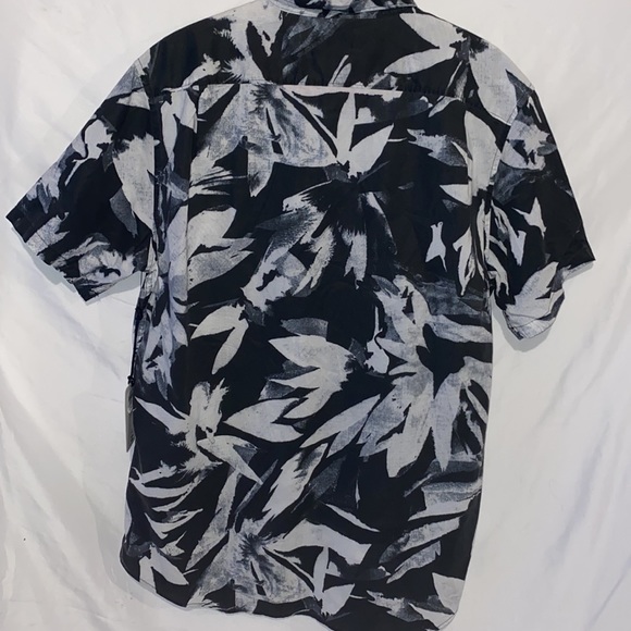 Mens Billabong Button up. - Picture 6 of 6